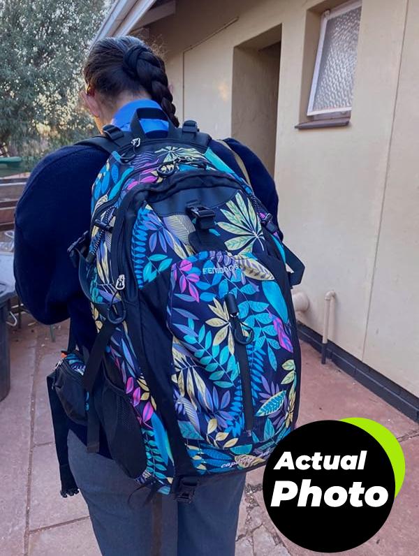 lightweight-hiking-backpack-40l-waterproof-pic-1