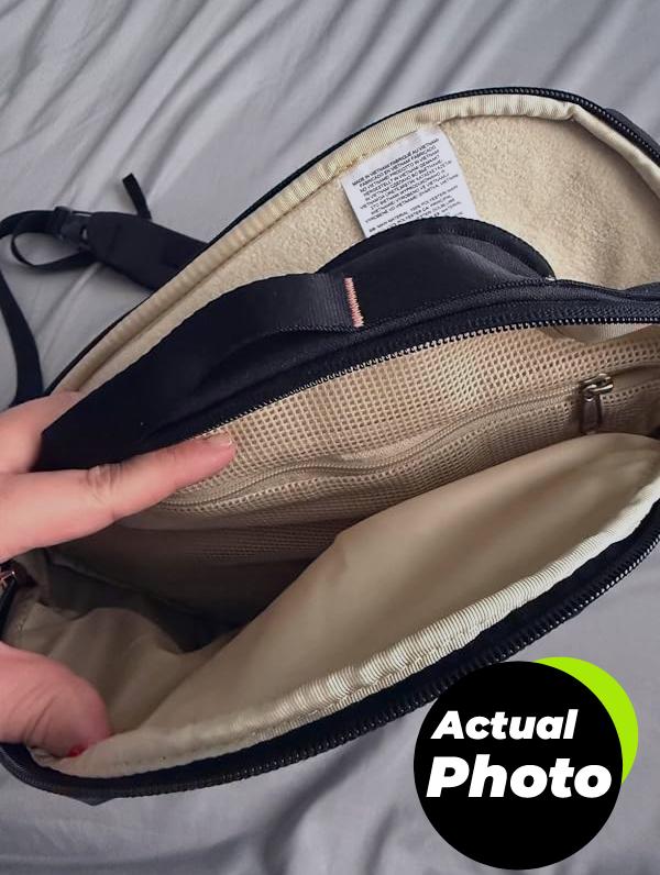 north-face-isabella-sling-bag-gardenia-white-pic-1