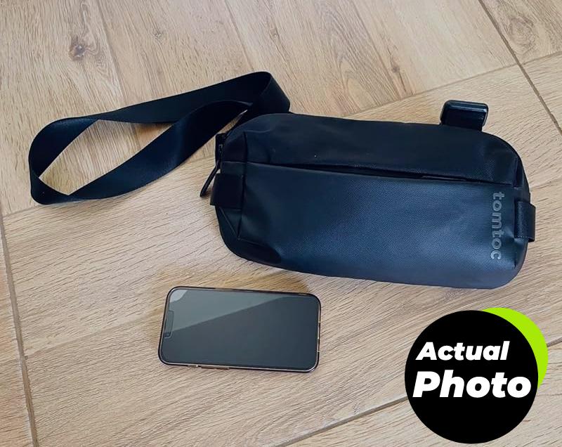 tomtoc-sling-bag-minimalist-pic-1